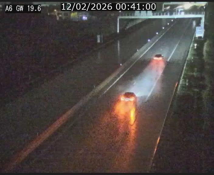 Traffic live webcam Luxembourg - Steinfort - A6 - BK 19.6 - direction Belgique