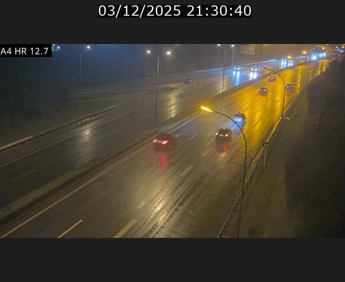 Traffic live webcam Luxembourg Esch sur Alzette - A4 - BK 12.7 - direction Esch-Belval