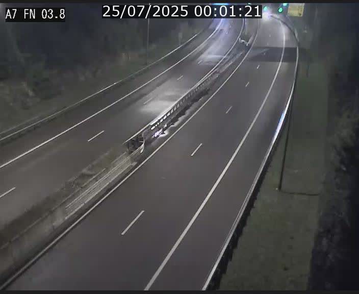 Caméra autoroute Luxembourg A7 - Passage à gibier Rëngelbour - direction Tunnel Stafelter