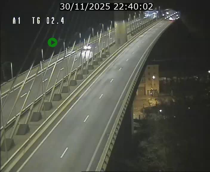 Traffic live webcam Luxembourg Sandweiler - A1 direction Luxembourg-ville - BK 2.4