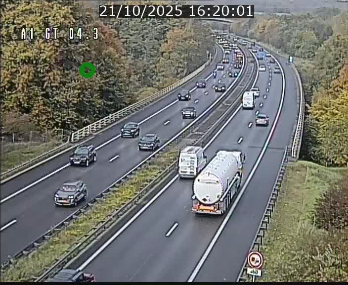 Traffic live webcam Luxembourg Itzig - A1 direction Sandweiler - BK 4.3