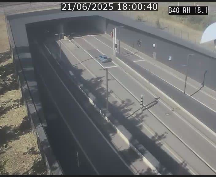 Webcam sur la route de contournement d'Esch-Belval avant le tunnel Central Gate au niveau de la porte de France et du radar fixe