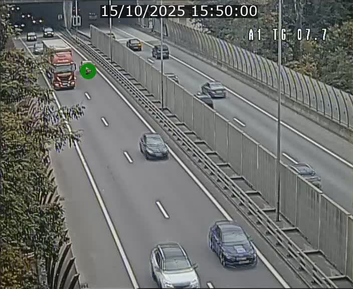 Traffic live webcam Luxembourg Kirchberg - A1 direction Luxembourg-ville - BK 7.7