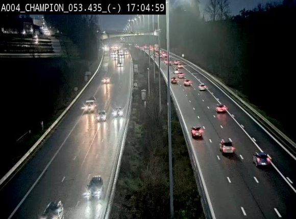 Webcam E411 à Champion, à proximité de Namur. Vue orientée vers Bruxelles