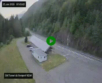 Webcam à l'entrée du tunnel du Somport, côté français, sur la N134, dans les Pyrénées, en direction de l'Espagne, à 1116 mètres d'altitude