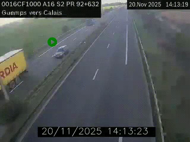 Webcam A16 juste après l'aire de repos d'Offekerque à Guemps. Vue orientée vers Calais