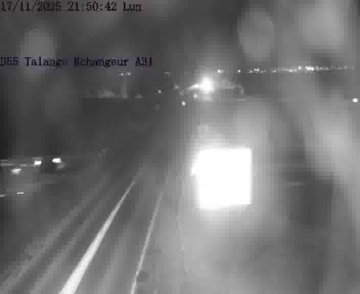 Webcam sur la D55 à Talange au niveau du pont surplombant l'A31 (sens droite-gauche vers Luxembourg). Vue orientée vers Ay-sur-Moselle.