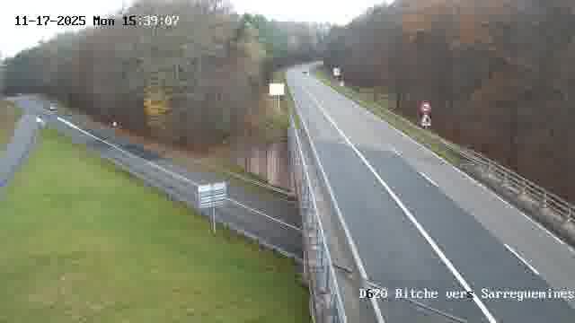 Webcam sur la D620, sur le contournement de Bitche. Vue orientée vers Sarreguemines