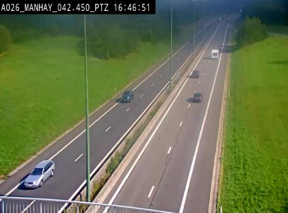 Webcam autoroute A26/E25 à hauteur de Manhay, à la jonction avec la N651 en direction de Liège - BK 42.4