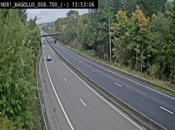 Webcam sur la N81 (E411) à hauteur de la jonction avec la N883. Vue orientée vers Arlon