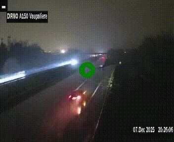 Webcam autoroute A150 à hauteur de La Vaupalière en périphérie de Rouen. Vue orientée vers Rouen