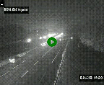 Webcam autoroute A150 à hauteur de La Vaupalière en périphérie de Rouen. Vue orientée vers Rouen
