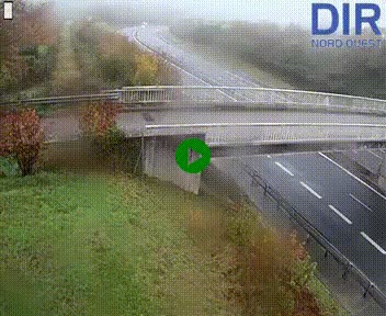 Webcam sur A84 à hauteur de Pont-Farcy, au niveau du pont autoroutier sur la Vire, au sud de Saint-Lô