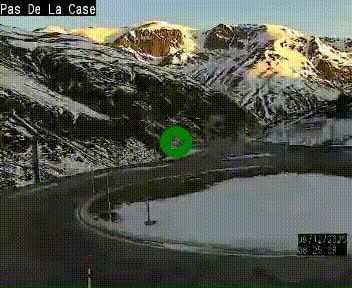 Webcam sur la N22 au niveau du poste frontière entre la France et Andorre à proximité de Pas de la Case à plus de 2000 mètres d'altitude