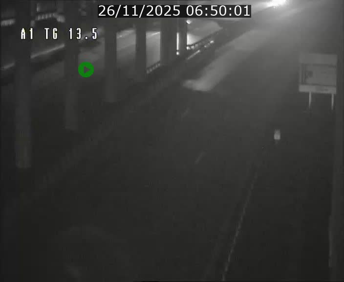 Traffic live webcam Luxembourg Senningen - A1 direction Luxembourg - BK 13.5