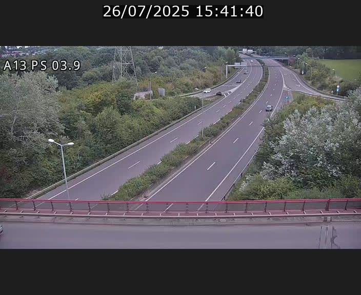 Traffic live webcam Luxembourg Ehlerange - A13 direction Esch-sur-Alzette - BK 6.8