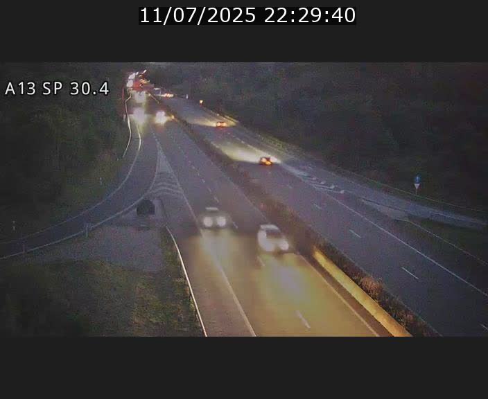 Traffic live webcam Luxembourg Altwies - A13 direction Luxembourg-ville - BK 30.4