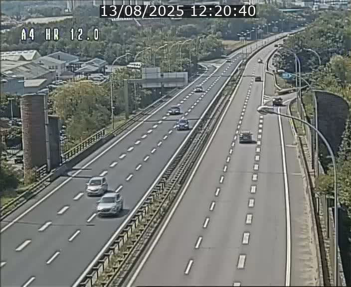 Traffic live webcam Luxembourg Jonction Foetz - A4 - BK 12.0 - direction Esch sur Alzette