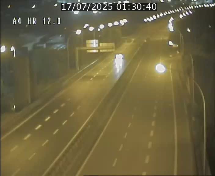 Traffic live webcam Luxembourg Jonction Foetz - A4 - BK 12.0 - direction Esch sur Alzette