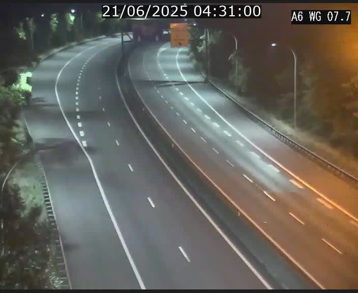 Traffic live webcam Luxembourg - Bridel - A6 - BK 7.7 - direction Belgique