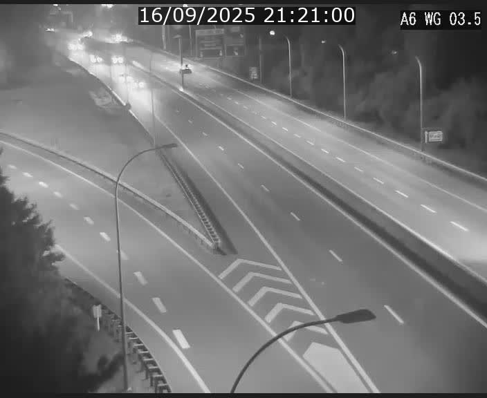 Traffic live webcam Luxembourg - Croix de Cessange - A6 - BK 3.5 - direction France/Allemagne