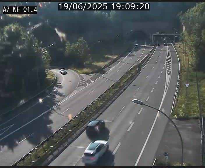 Caméra autoroute Luxembourg A7 - Echangeur Waldhaff - direction Tunnel Stafelter