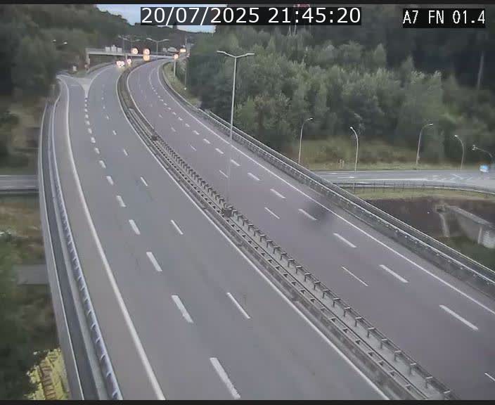Caméra autoroute Luxembourg A7 - Tunnel Stafelter - direction Echangeur Grünewald
