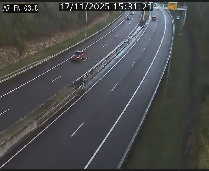 Caméra autoroute Luxembourg A7 - Passage à gibier Rëngelbour - direction Tunnel Stafelter