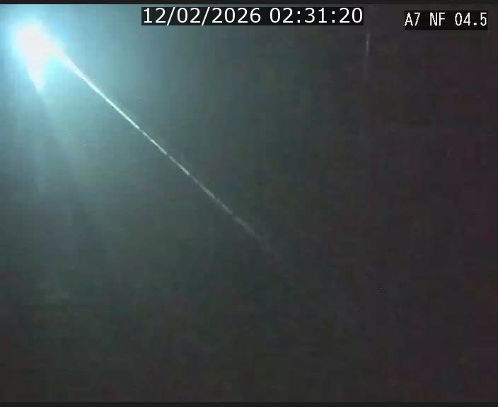 Caméra autoroute Luxembourg A7 - Passage à gibier Rëngelbour - direction Tunnel Grouft