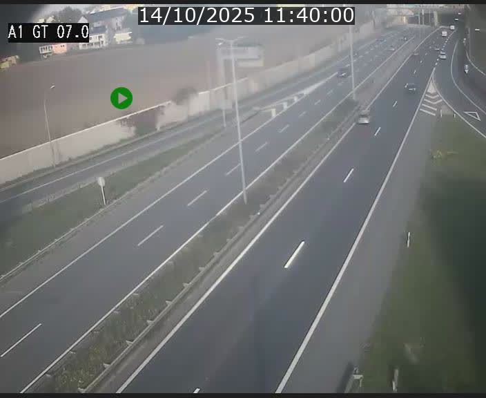 Traffic live webcam Luxembourg Cents - A1 direction Kirchberg - BK 7