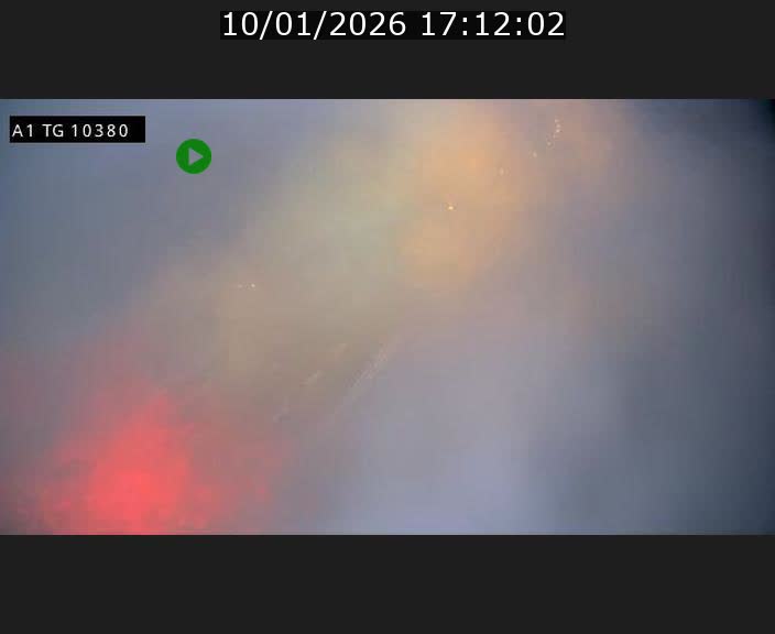 Traffic live webcam Luxembourg Senningerberg - A1 direction Luxembourg Kirchberg - BK 10.3