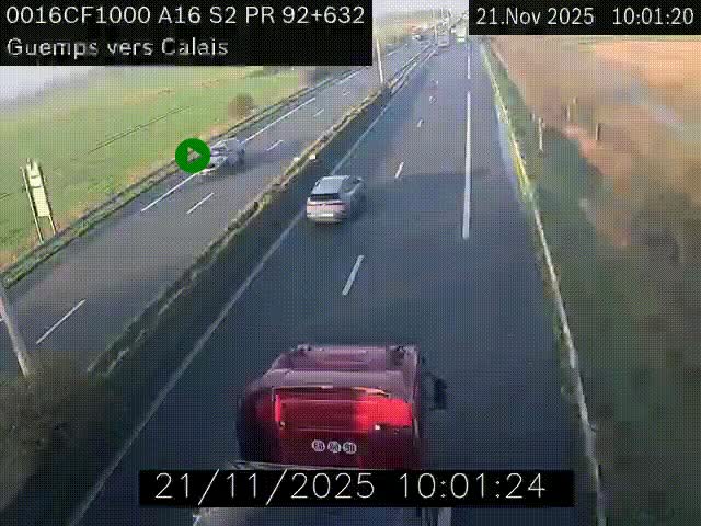 Webcam A16 juste après l'aire de repos d'Offekerque à Guemps. Vue orientée vers Calais