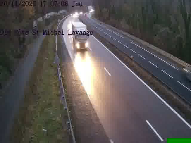 Clone of Webcam sur la D14, dans la côte Saint-Michel. Vue orientée vers Havange