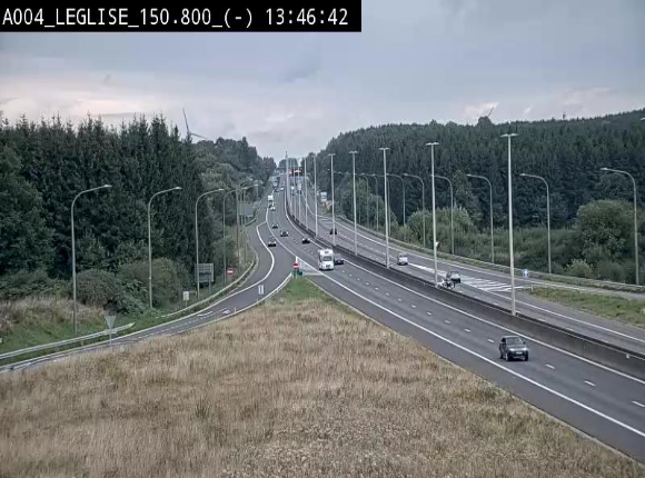 Webcam E411 dans la Côte de Léglise. Vue orientée vers Bruxelles
