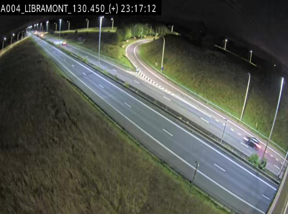 Webcam à Libramont sur l'E411 à la jonction avec la N89 menant vers Bouillon et la France. Vue orientée vers Arlon