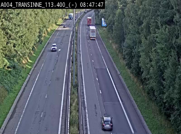Caméra trafic E411 (A4) - Transinne direction Namur - BK 113.425