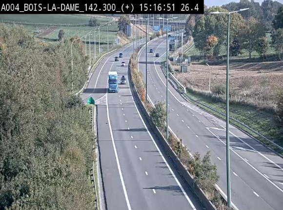 Webcam située entre la sortie 29 Neufchâteau et la jonction avec l'E25 en direction de Liège et Luxembourg