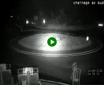 Webcam au nord d'Ax-les-Thermes au niveau de l'aire de chaînage de la N20. Vue orientée vers les Pyrénées, en direction de Pas de la Case