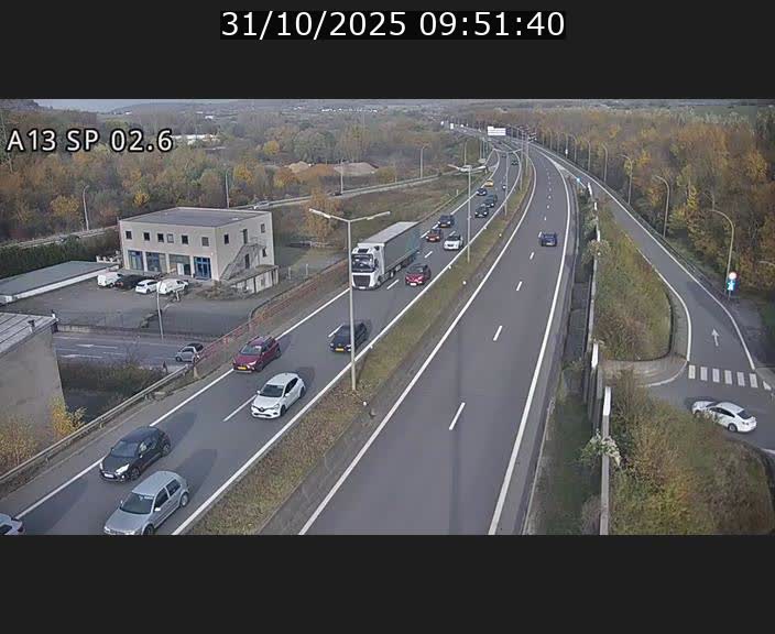Traffic live webcam Luxembourg Sanem - A13 direction Pétange - BK 2.6
