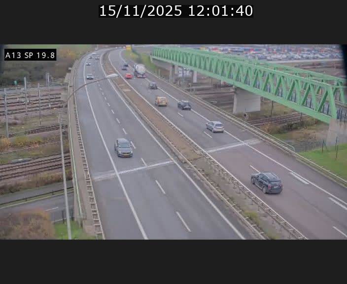 Traffic live webcam Luxembourg Croix de Bettembourg - A13 direction Esch-sur-Alzette - BK 19.8