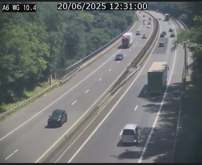 Traffic live webcam Luxembourg Mamer - A6 - BK 10.4 - direction Luxembourg/France/Allemagne