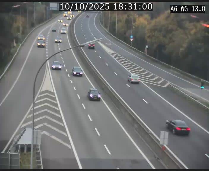 Traffic live webcam Luxembourg Mamer - A6 - BK 13 - direction Luxembourg/France/Allemagne