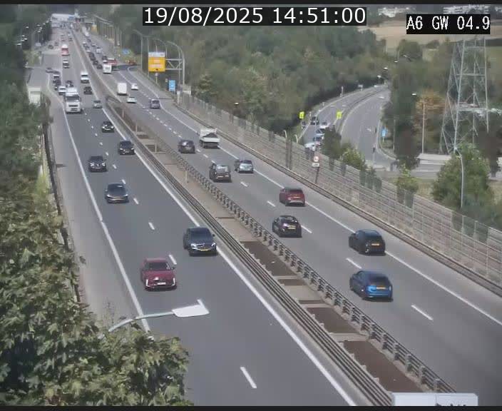 Traffic live webcam Luxembourg Croix de Cessange - A6 - BK 4.9 - direction Belgique