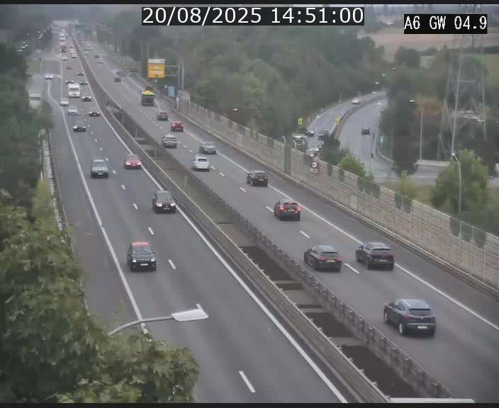 Traffic live webcam Luxembourg Croix de Cessange - A6 - BK 4.9 - direction Belgique