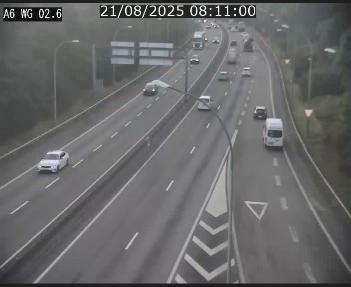 Traffic live webcam Luxembourg Croix de Cessange - A6 - BK 2.6 - direction France/Allemagne
