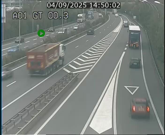 Traffic live webcam Luxembourg Croix de Gasperich - A1 direction Kirchberg - BK 0.3