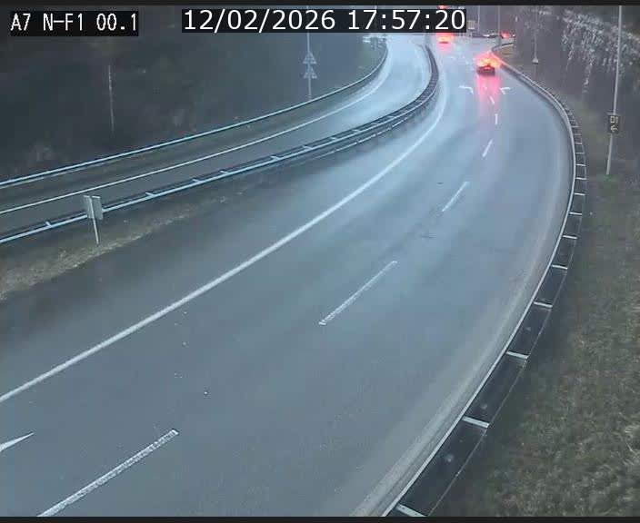 Webcam autoroute Luxembourg A7 située dans la sortie 1 Waldhof, vers la N11, avant le Tunnel Stafelter