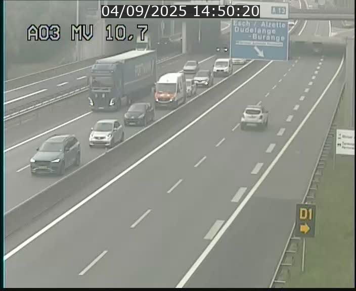 Traffic live webcam Luxembourg Croix de Bettembourg - A3 - BK 10.7 - direction France