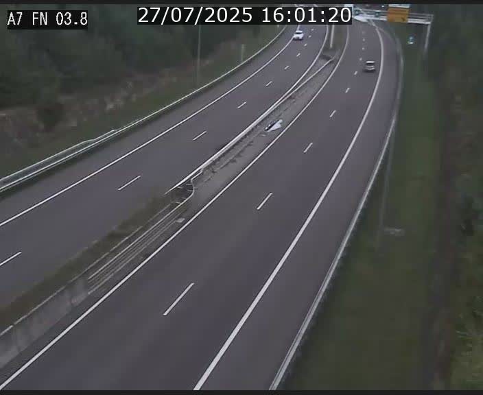 Caméra autoroute Luxembourg A7 - Passage à gibier Rëngelbour - direction Tunnel Stafelter
