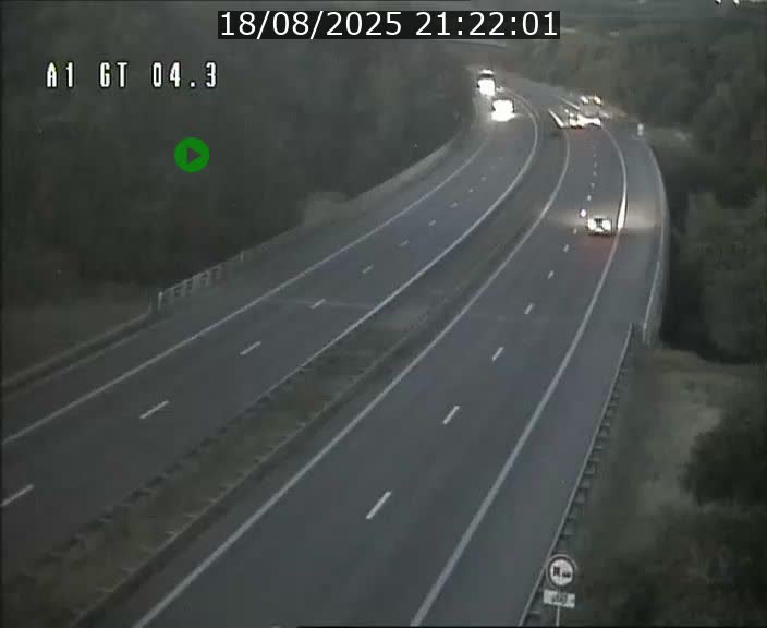 Traffic live webcam Luxembourg Itzig - A1 direction Sandweiler - BK 4.3